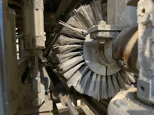 Breedbandschuurmachine - afbeelding 6 van  15