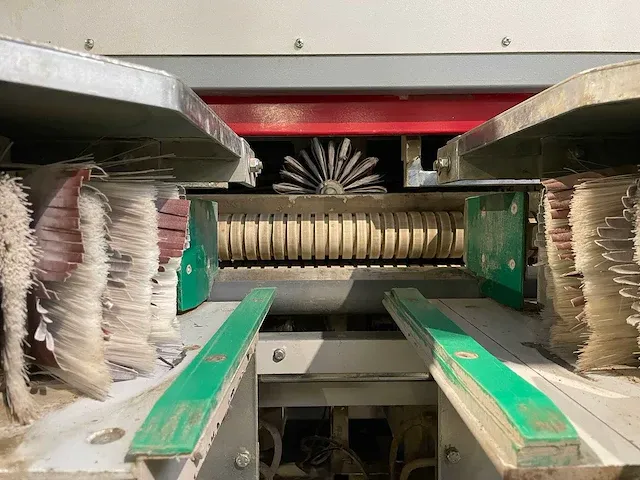 Breedbandschuurmachine - afbeelding 11 van  15