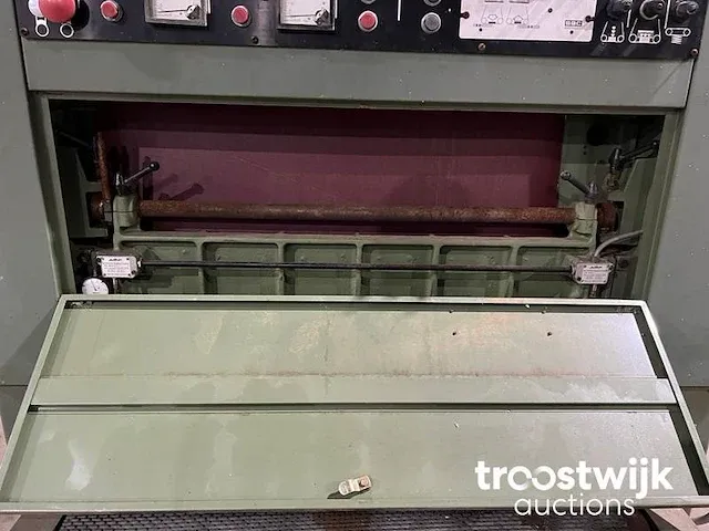 Breedbandschuurmachine - afbeelding 7 van  23