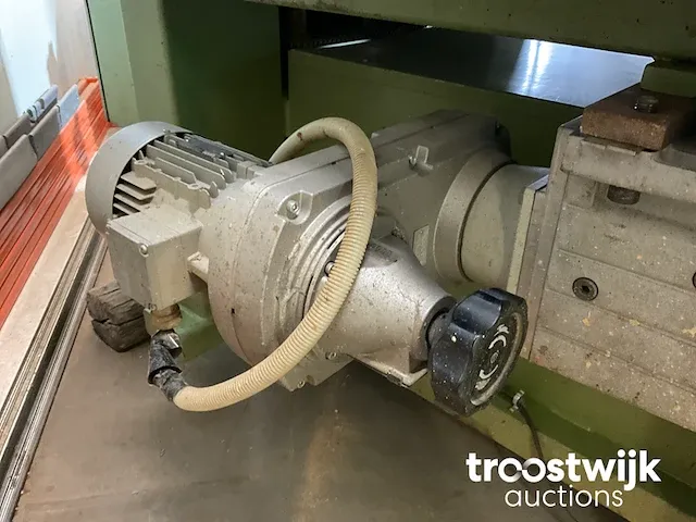 Breedbandschuurmachine - afbeelding 11 van  14