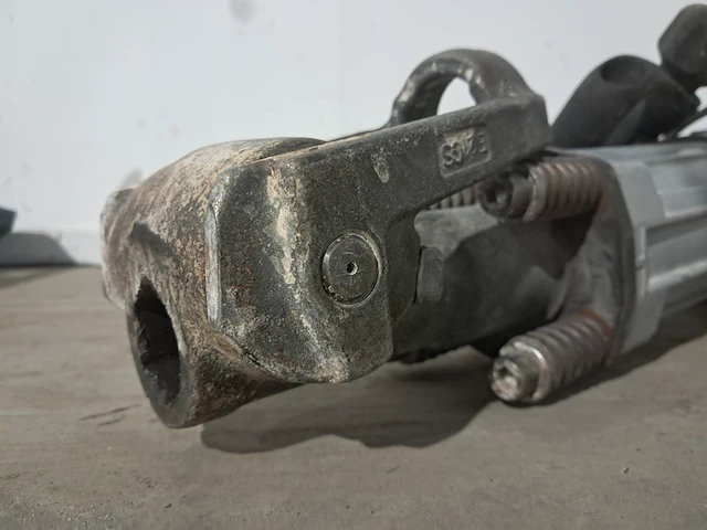 Breekhamer 18kg hex-28 230v ~ bosch, gsh 16-28 e, bouwjaar 2021 - afbeelding 3 van  6