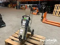 Breekhamertrolley met breekhamer - afbeelding 1 van  2