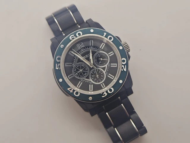 Breil herenhorloge in chronograph style - afbeelding 1 van  6
