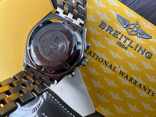 Breitling - crosswind - chronograph - polshorloge - afbeelding 2 van  17