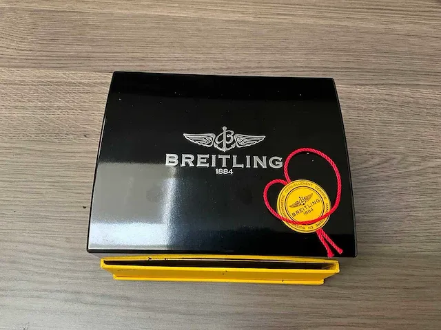 Breitling - crosswind - chronograph - polshorloge - afbeelding 9 van  17