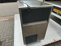 Brema - 90kg - scherfijsmachine - afbeelding 1 van  4