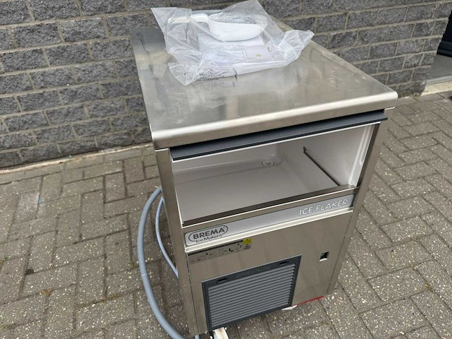 Brema - gb 601a hc - scherfijsmachine - afbeelding 2 van  3