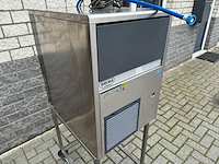 Brema - ice flaker - ijsmachine / schilferijsmachine - afbeelding 1 van  3