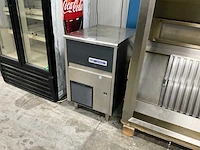 Brema gb 902 a-q crushed ice machine - afbeelding 1 van  6