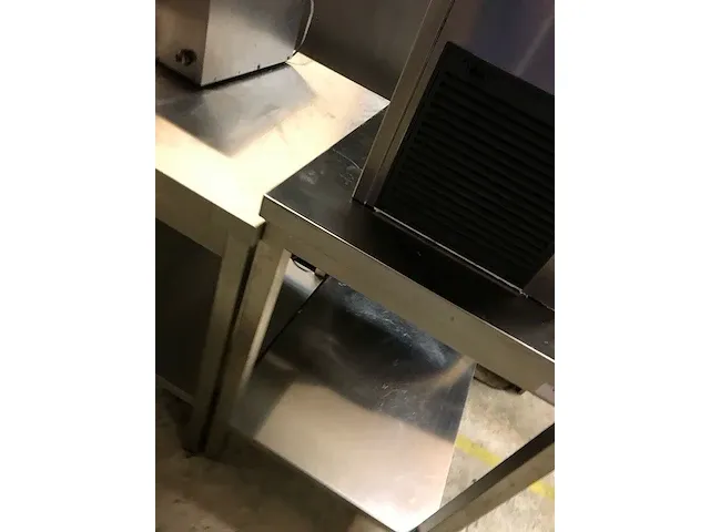 Brema ijsblokjesmachine - afbeelding 2 van  3