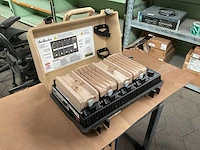 Bren-tronic inc batterij lader - afbeelding 1 van  6