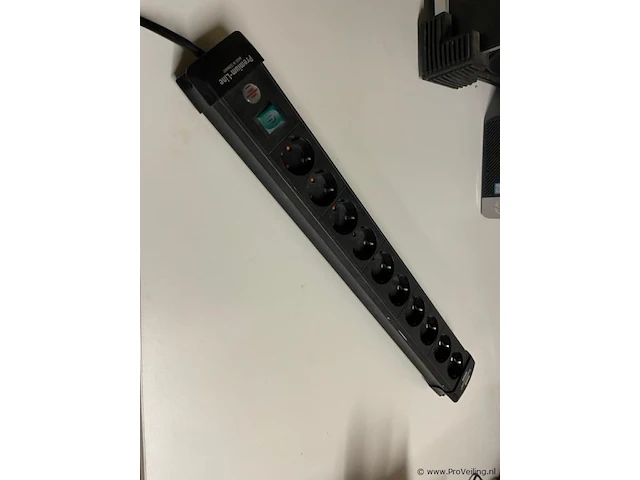 Brennenstuhl premium-line stekkerdoos 10-voudig (met schakelaar en 3m kabel - afbeelding 1 van  3