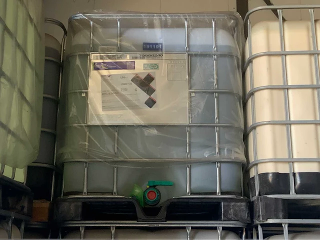Brenntag meritol 160 (240) polyolen ibc (1250kg) (3x) - afbeelding 2 van  2