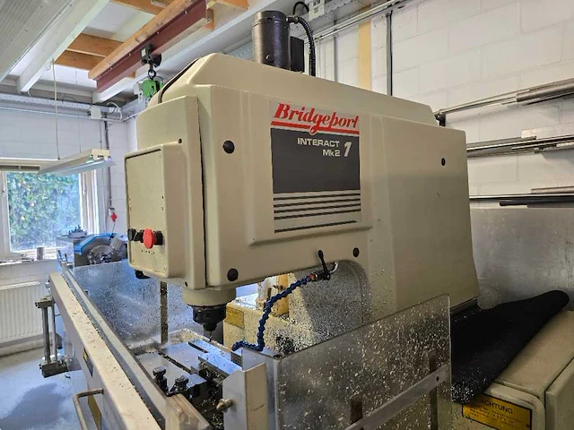 Bridgeport - interact 1 mk2 - cnc freesmachine - afbeelding 9 van  9