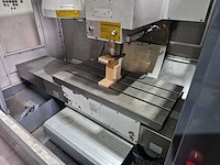 Bridgeport - vmc 760 22 - cnc freesmachine - 1995 - afbeelding 10 van  12