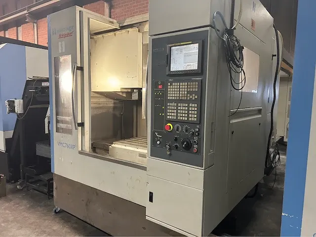 Bridgeport - vmc 760xp3 - cnc bewerkingscentra - afbeelding 1 van  10