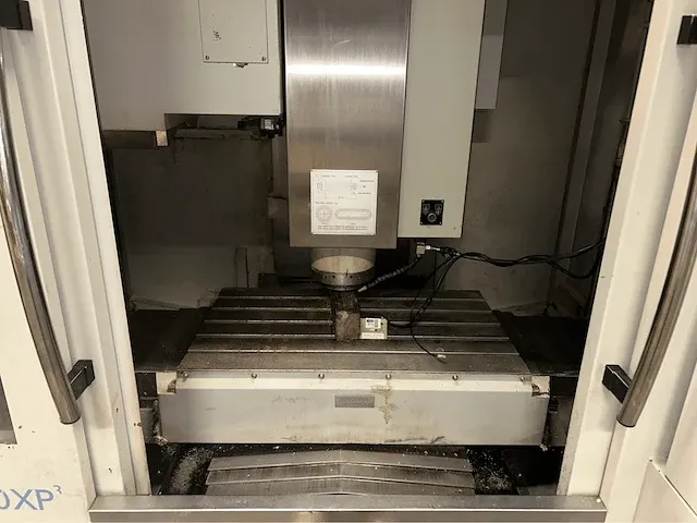 Bridgeport - vmc 760xp3 - cnc bewerkingscentra - afbeelding 6 van  10
