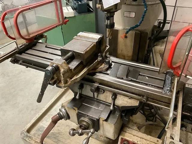 Bridgeport freesmachine - afbeelding 5 van  9