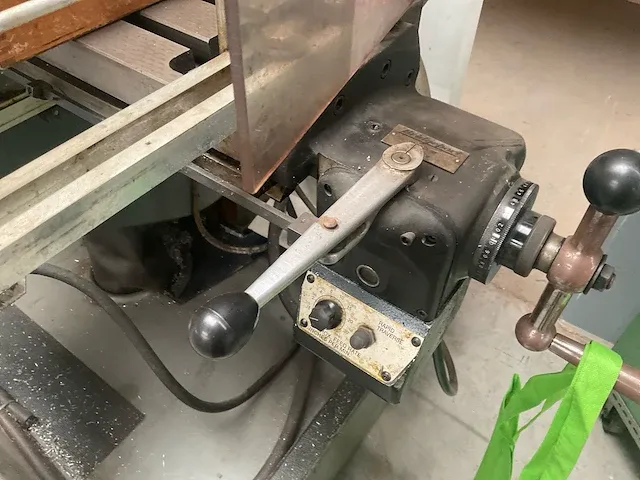 Bridgeport freesmachine - afbeelding 11 van  12
