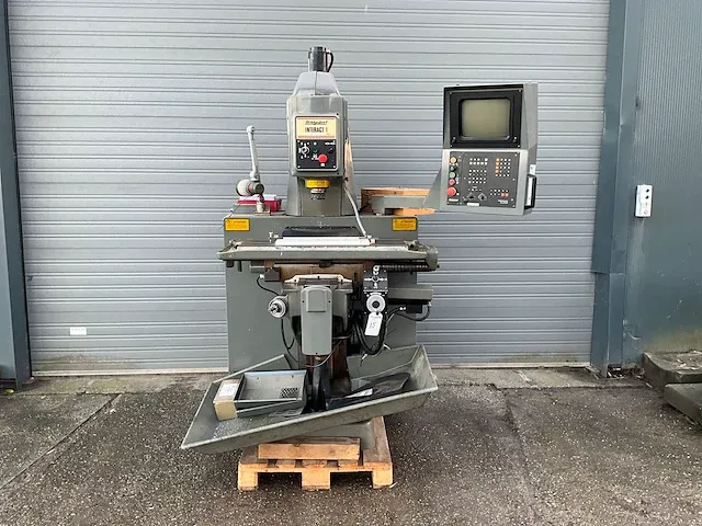 Bridgeport interact 1 mk-2 freesmachine cnc - afbeelding 1 van  30