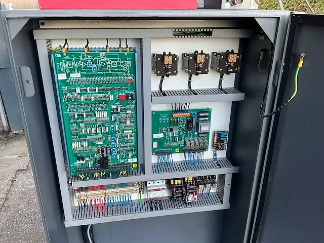 Bridgeport interact 1 mk-2 freesmachine cnc - afbeelding 16 van  30