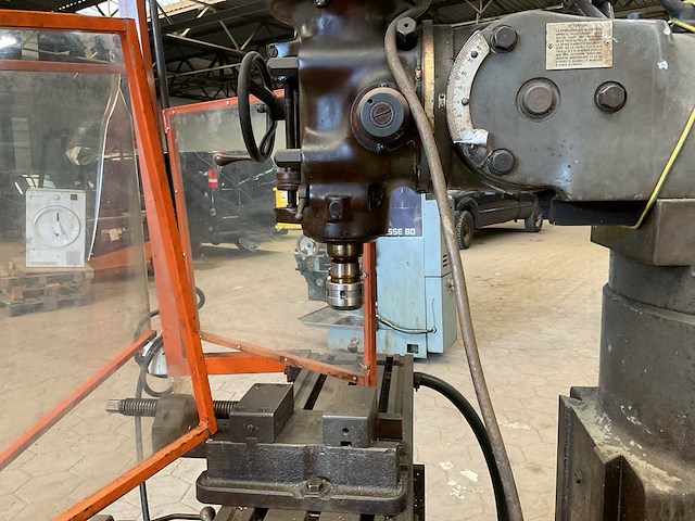 Bridgeport trextrom freesmachine - afbeelding 7 van  11