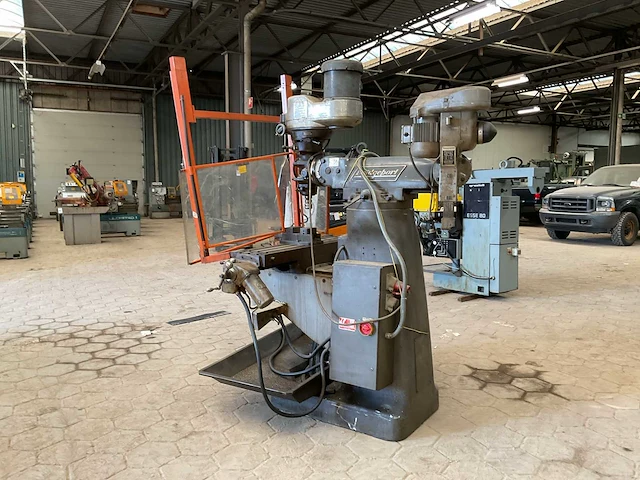 Bridgeport trextrom freesmachine - afbeelding 7 van  11