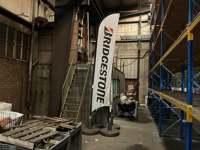 Bridgestone beachvlaggen (4x) - afbeelding 1 van  4