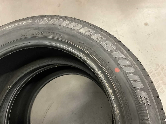 Bridgestone "dueler h/p" 225/55 r18 (4x) - afbeelding 5 van  9
