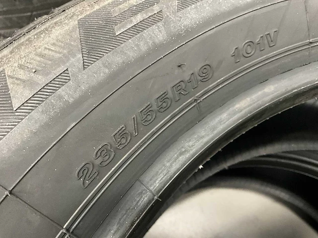 Bridgestone "dueler h/p" 235/55 r19 (4x) - afbeelding 5 van  9
