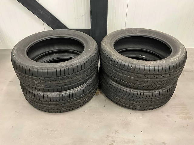 Bridgestone "dueler h/p" 235/55 r19 (4x) - afbeelding 1 van  8