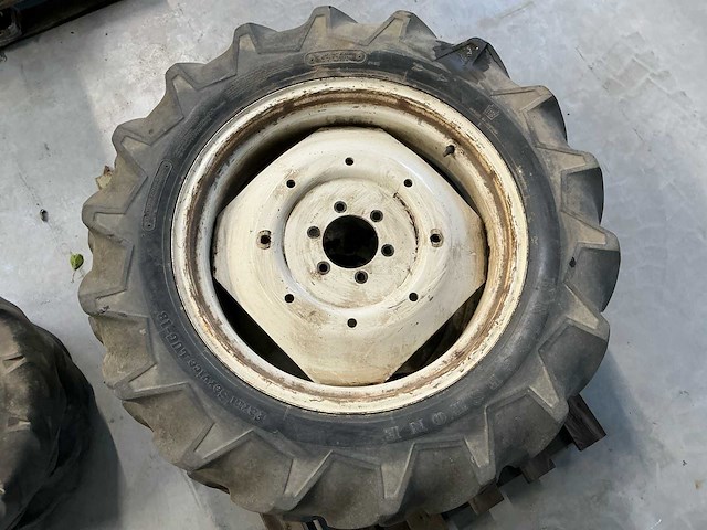 Bridgestone farm service 7-14 - 9.5-24 compleet set - afbeelding 16 van  16