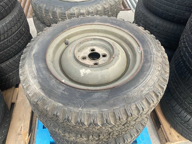 Bridgestone leger autoband met velg 600-16 sm7 (4x) - afbeelding 3 van  7