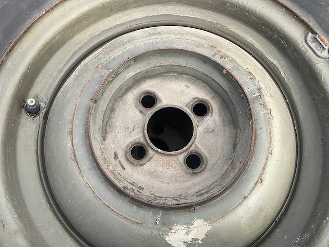 Bridgestone leger autoband met velg 600-16 sm7 (4x) - afbeelding 5 van  7