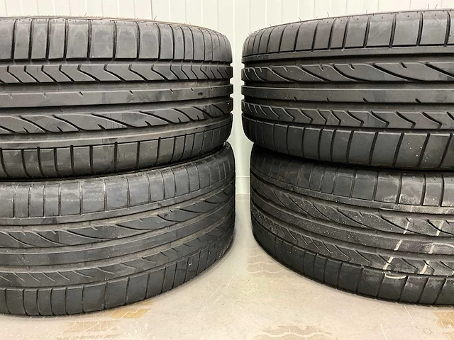 Bridgestone "potenza" 235/45 r17 (4x) - afbeelding 3 van  10