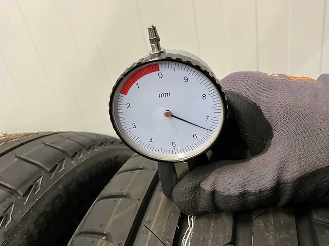 Bridgestone "turanza" 225/45 r18 (4x) - afbeelding 6 van  9