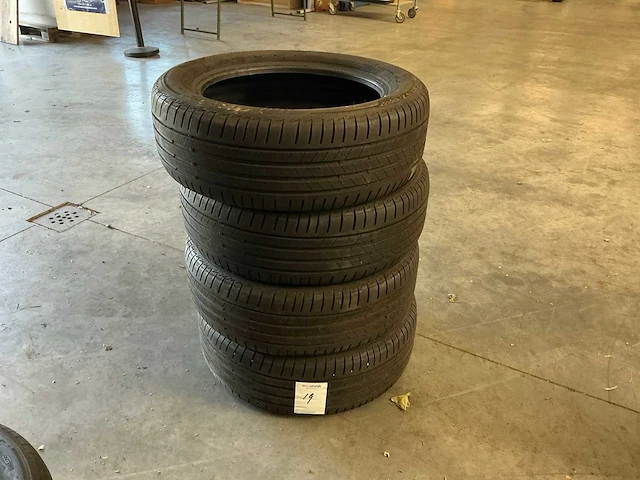 Bridgestone turanza t005 autoband (4x) - afbeelding 1 van  9
