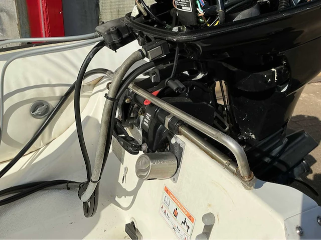 Brig f330 rib met mercury 15pk - afbeelding 11 van  21