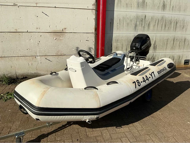 Brig f330 rib met mercury 15pk - afbeelding 1 van  21