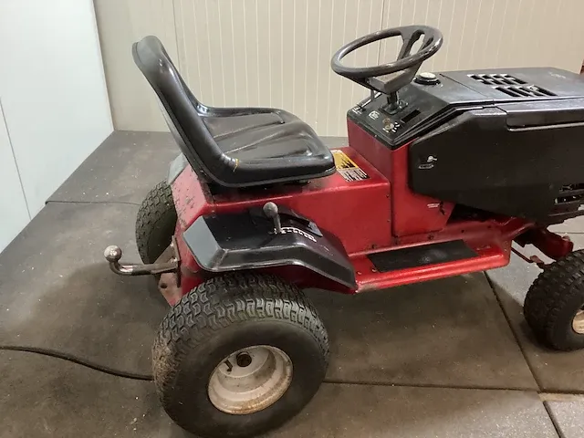 Briggs & stratton trekkertje met trekhaak - afbeelding 5 van  11