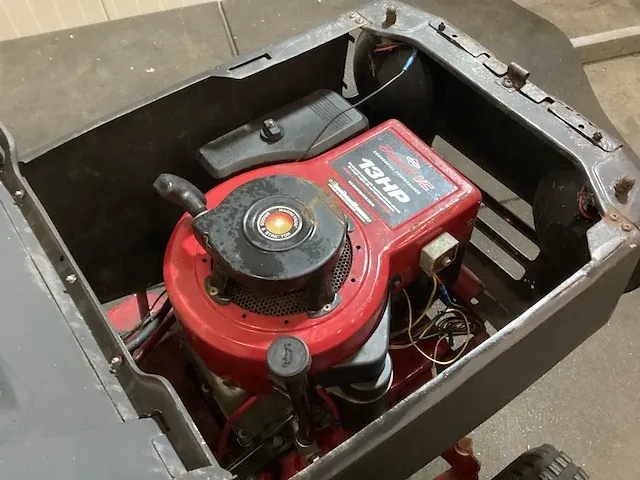 Briggs & stratton trekkertje met trekhaak - afbeelding 11 van  11
