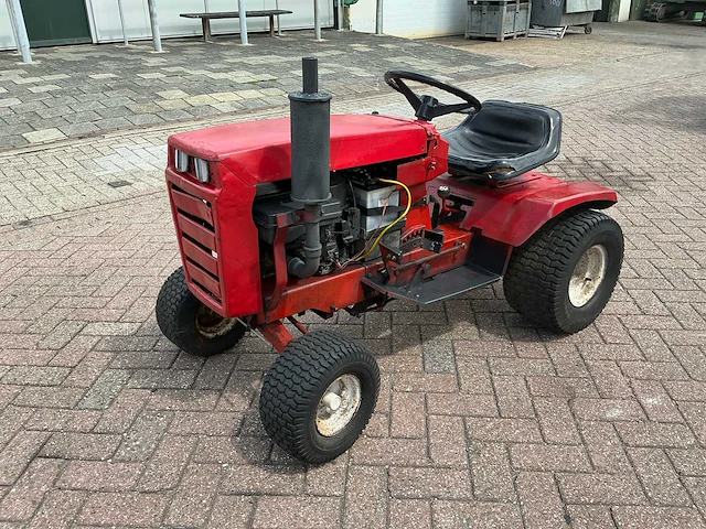 Briggs&stratton 2 wd minitractor - afbeelding 5 van  12