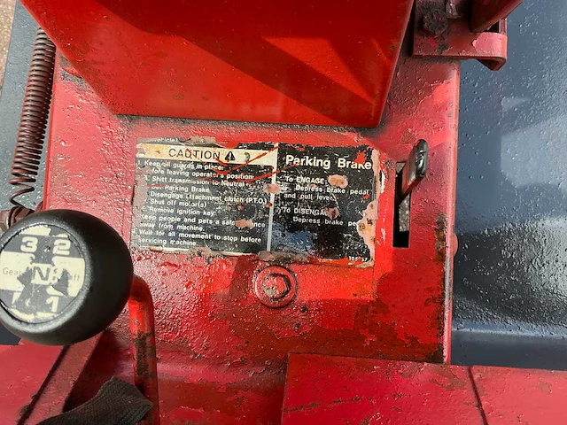 Briggs&stratton 2 wd minitractor - afbeelding 11 van  12