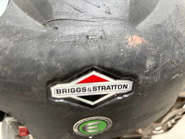 Briggs&stratton 650e aggregaat - afbeelding 6 van  7