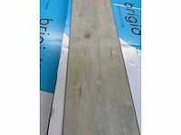 Brigid - licht eiken - pvc flooring - afbeelding 4 van  6