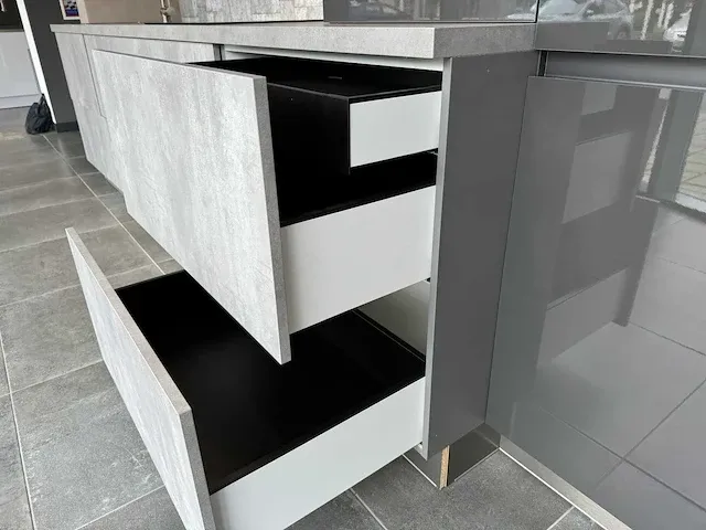Brigitte - showroomkeuken - afbeelding 5 van  33