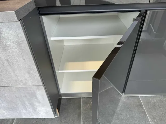Brigitte - showroomkeuken - afbeelding 17 van  33
