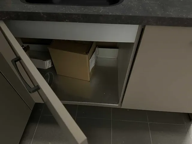 Brigitte - showroomkeuken - afbeelding 19 van  36