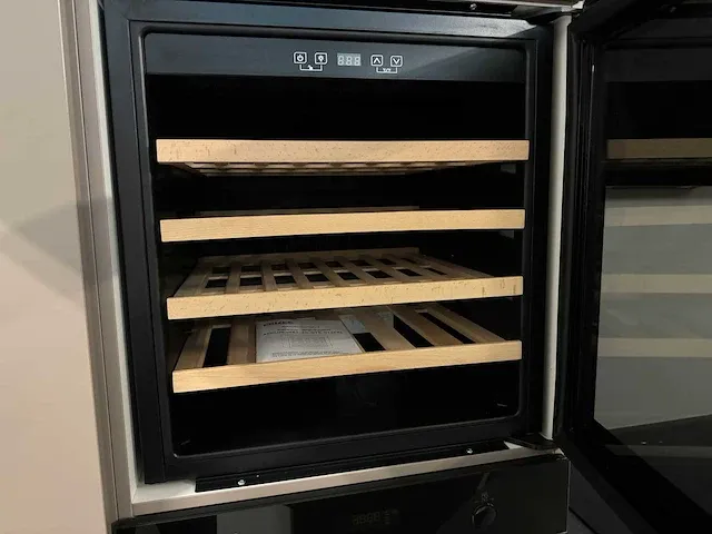 Brigitte - showroomkeuken - afbeelding 34 van  36