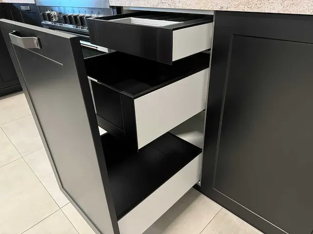 Brigitte - showroomkeuken - afbeelding 6 van  39